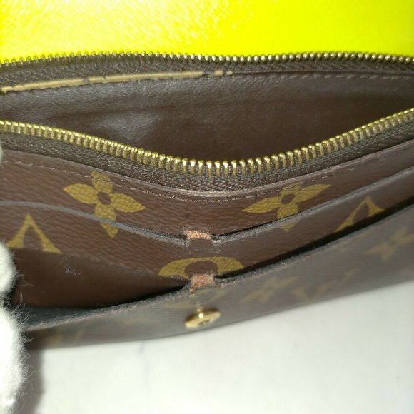 Louis Vuitton Monogram Canvas Wallet - Picture 2 of 3